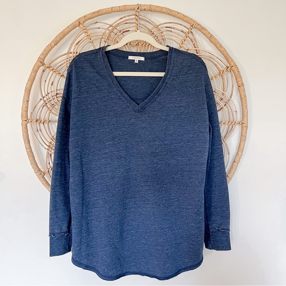 Z Supply Weekender V Neck Oversized Top - Picture 2 of 7